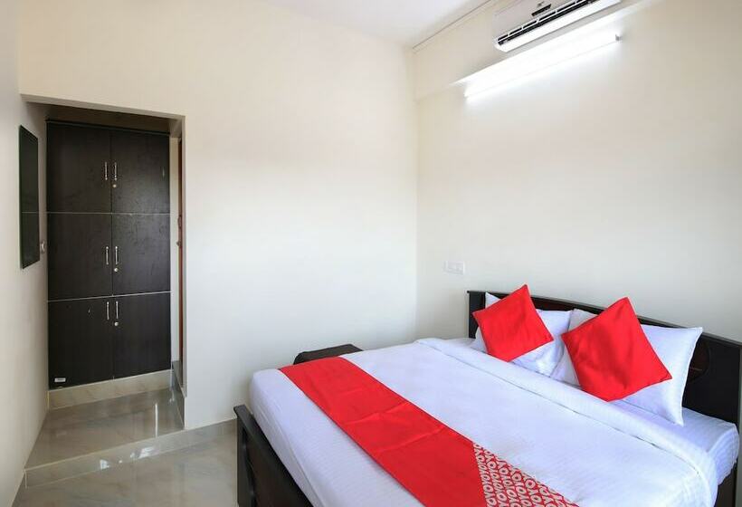 فندق Oyo 19926 S B R Residence