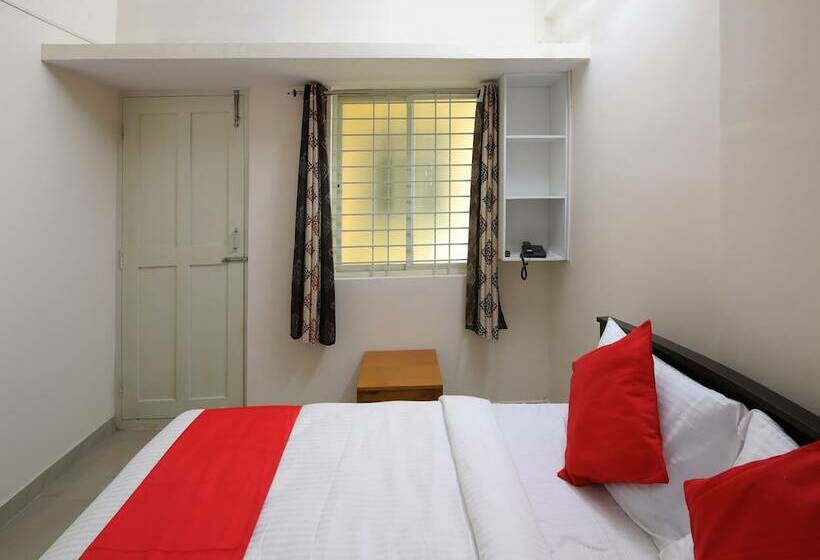 호텔 Oyo 19926 S B R Residence