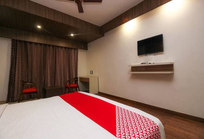 فندق Oyo 27039 Peace Channel