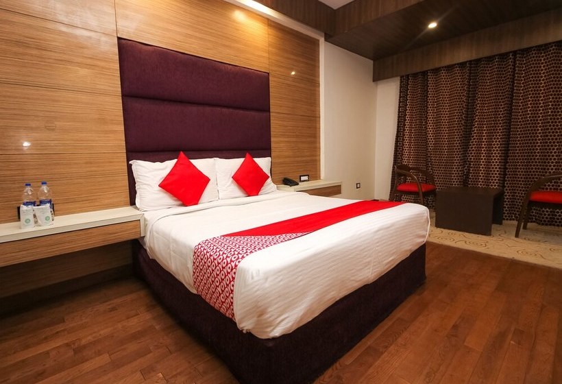 فندق Oyo 27039 Peace Channel