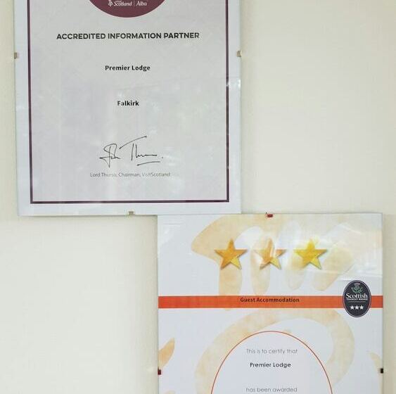 Отель Premier Lodge