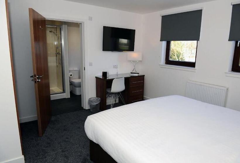 Отель Premier Lodge