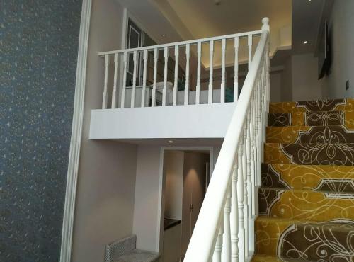 هتل Ramada Encore Wyndham Nanning City Center