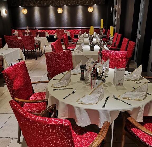 酒店 Restaurant Pfeffermuhle Balingen