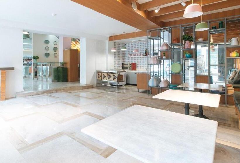 هتل Urbanview At Lacson Street Bacolod City By Reddoorz