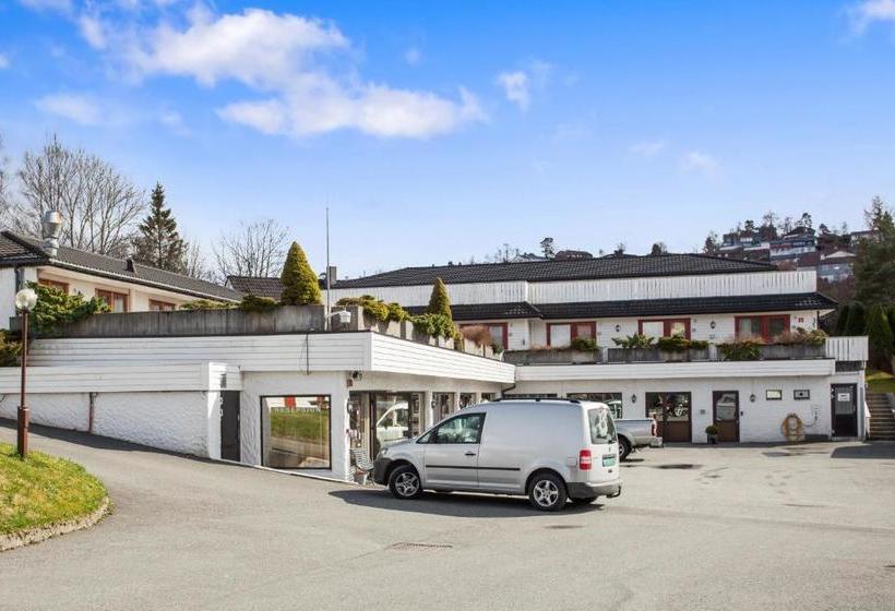 Midttun Motell & Camping As