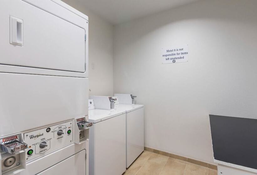 Motel 6channelview, Tx