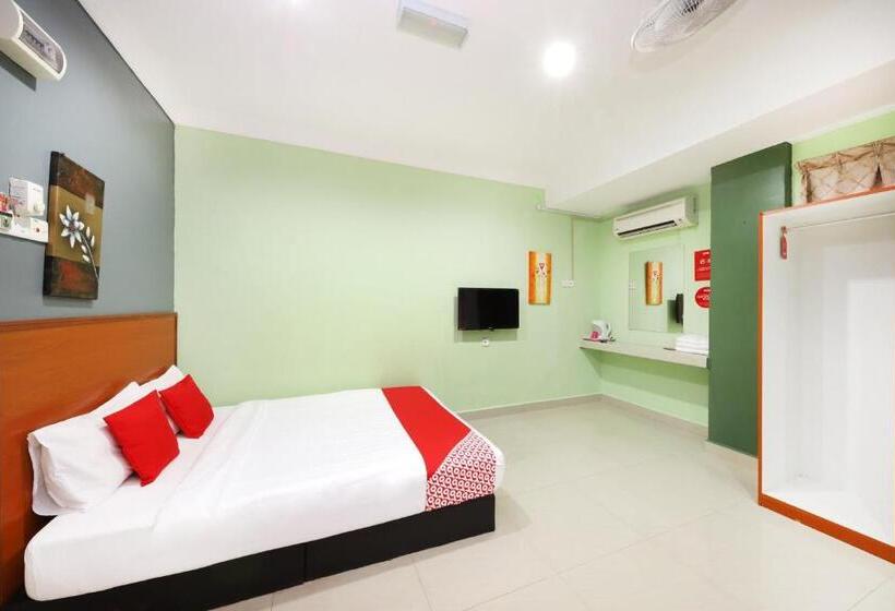 Oyo 720 Corridor Hotel 2