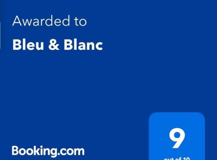 פנסיון Bleu & Blanc