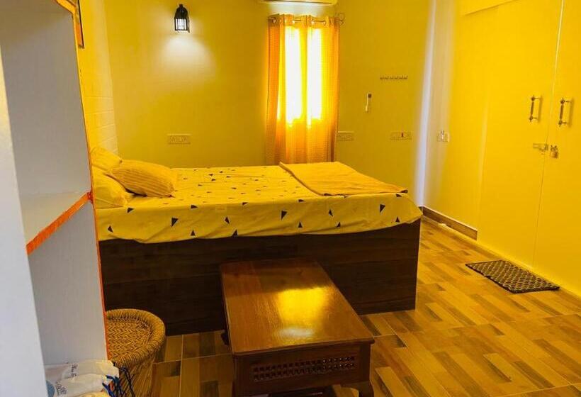 פנסיון Bleu & Blanc