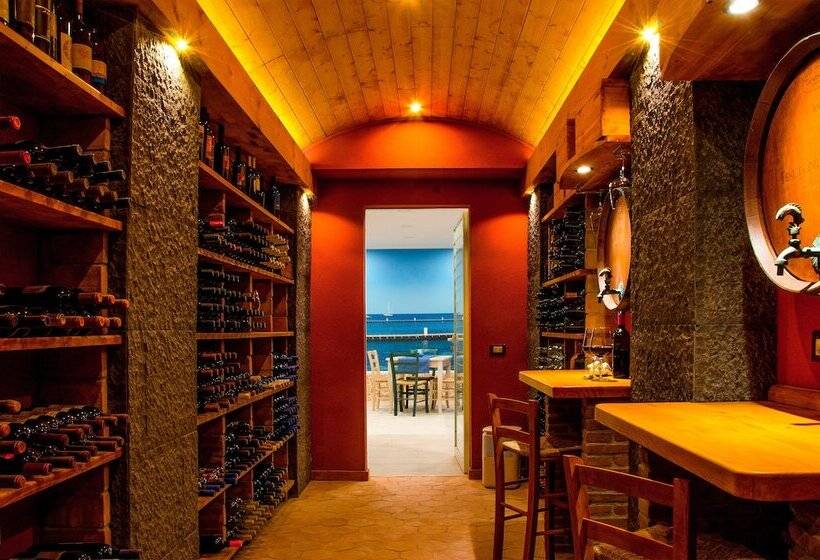 ペンション Mediterranean Charm