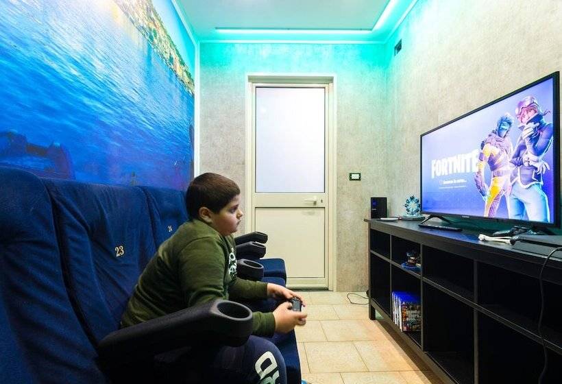 ペンション Mediterranean Charm