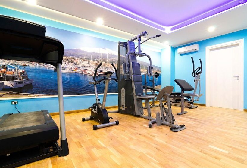 ペンション Mediterranean Charm