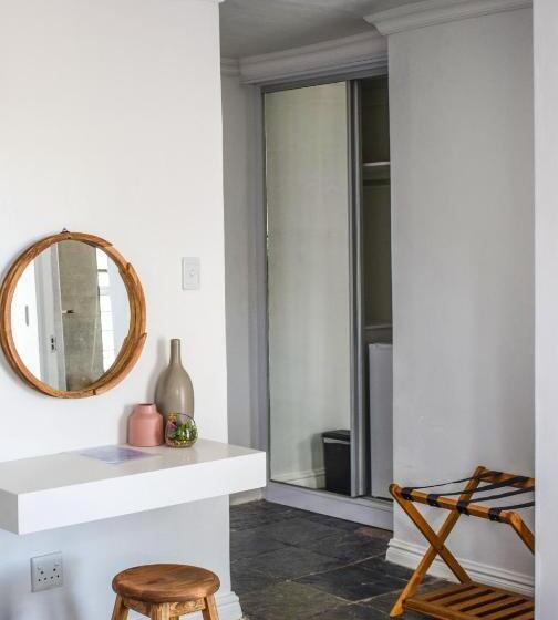 펜션 Santorini Guesthouse