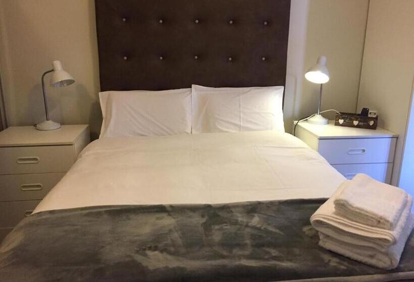 펜션 The Travel Inn Durban