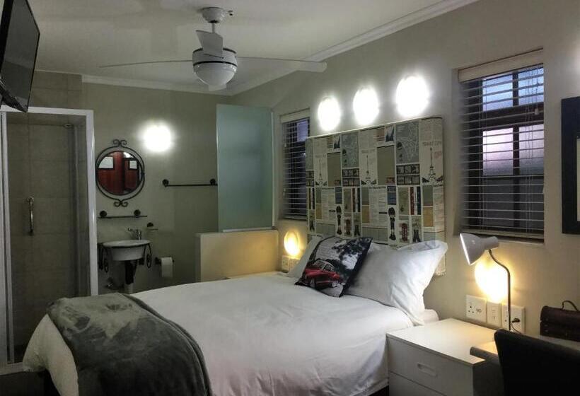 펜션 The Travel Inn Durban