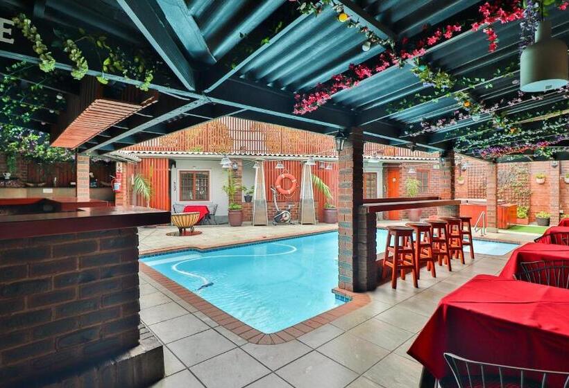 펜션 The Travel Inn Durban