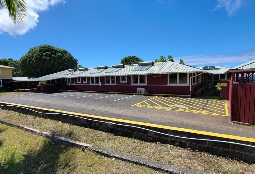 הוסטל Kohala Village Inn