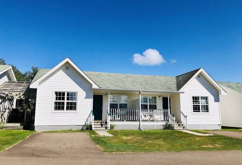 Anne Shirley Motel & Cottages