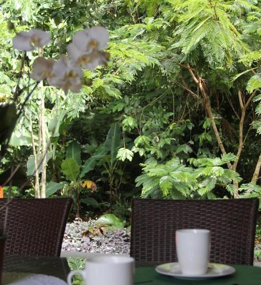 مبيت وإفطار Horquetas River Lodge