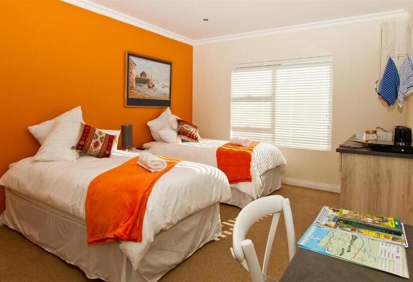 تختخواب و صبحانه Tranquil Shores