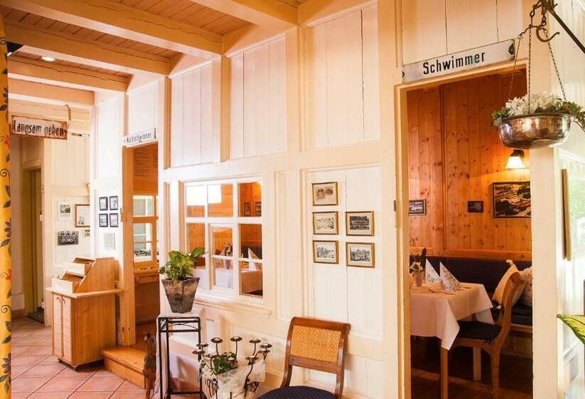 בית מלון כפרי Am Sommerbad