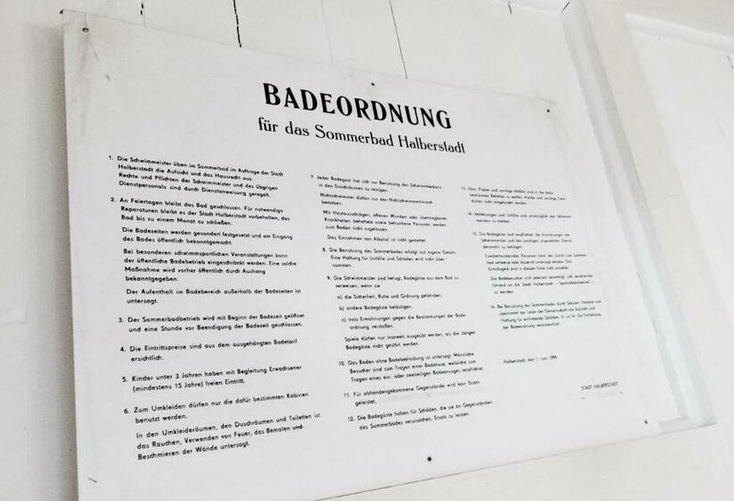 בית מלון כפרי Am Sommerbad