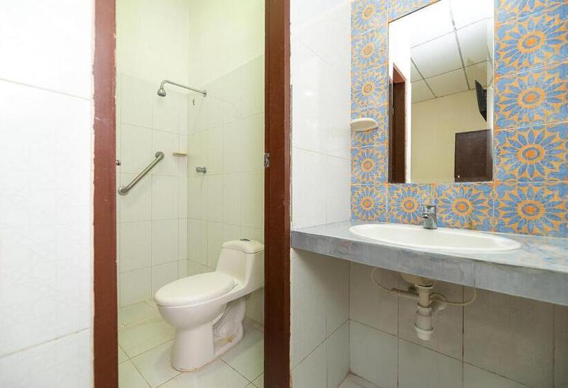 هتل Ayenda Skall 1319