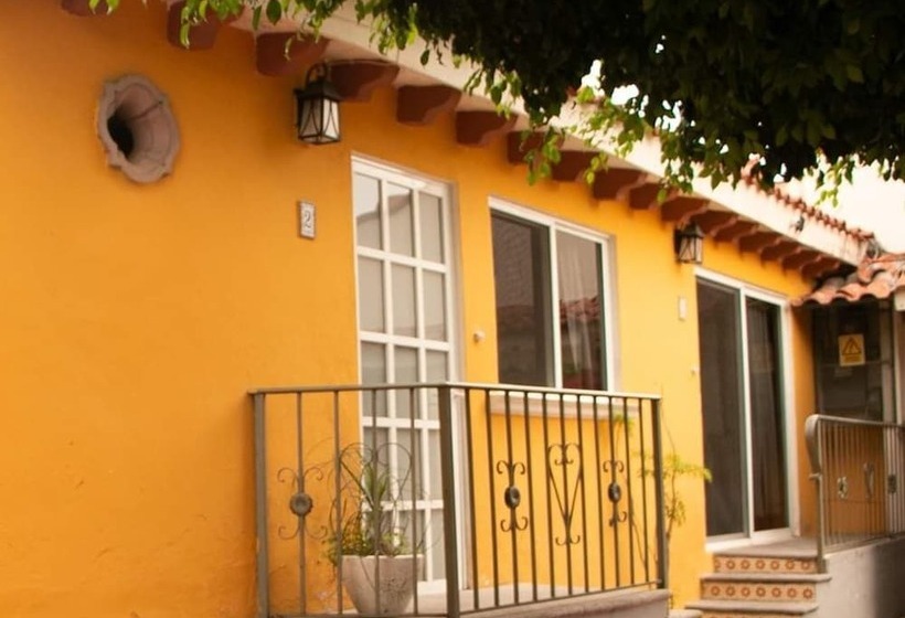 Отель Boutique Casa Emilia