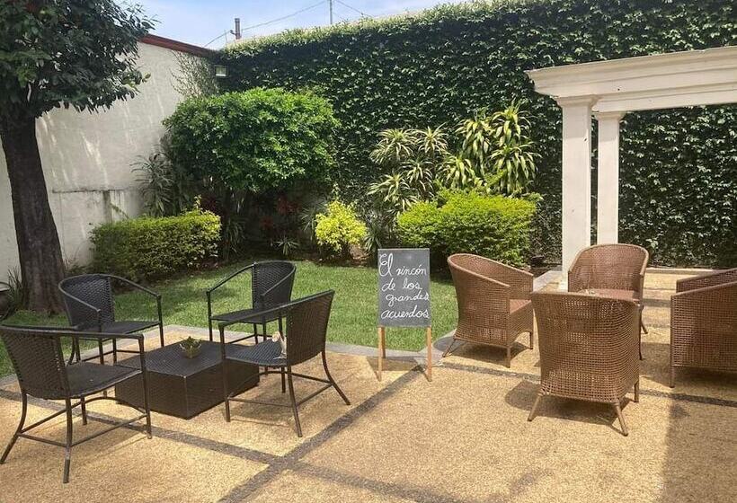 בית מלון כפרי Boutique Casa Emilia