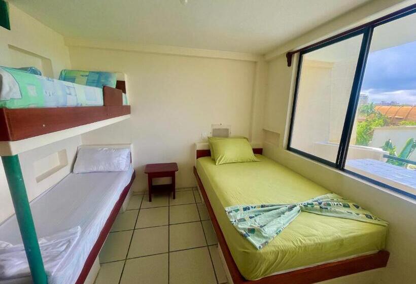 Отель Hostal La Tolita