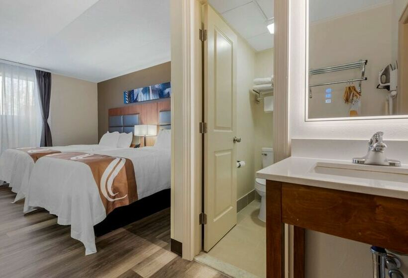 فندق Quality Inn & Suites New Hartford   Utica