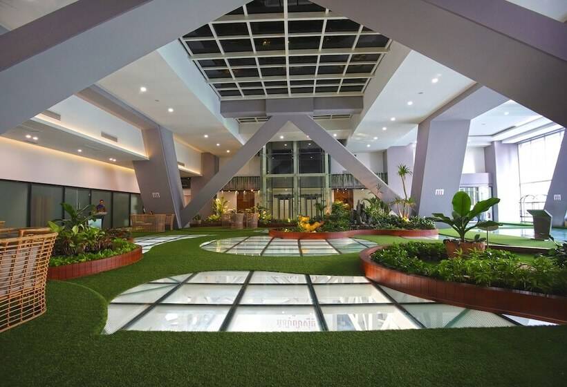 Olympia City Hotel By Dara