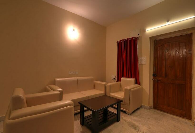 Hotel Oyo 15168 Sucasa Homes