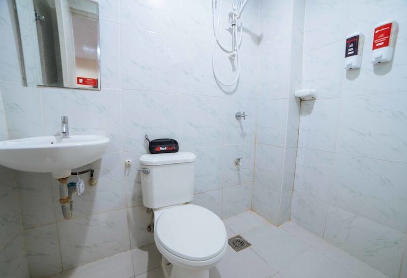 Пансион Reddoorz Near Davao International Airport