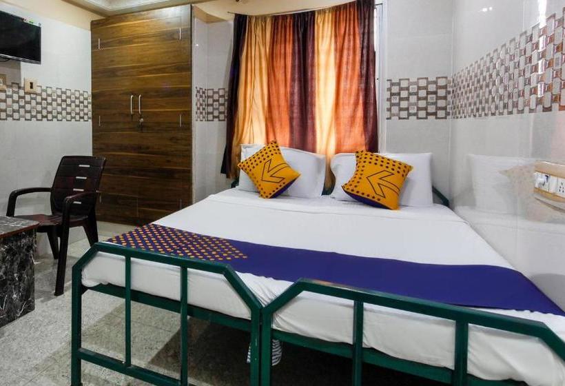 פנסיון Spot On 68869 Pkma Guest House