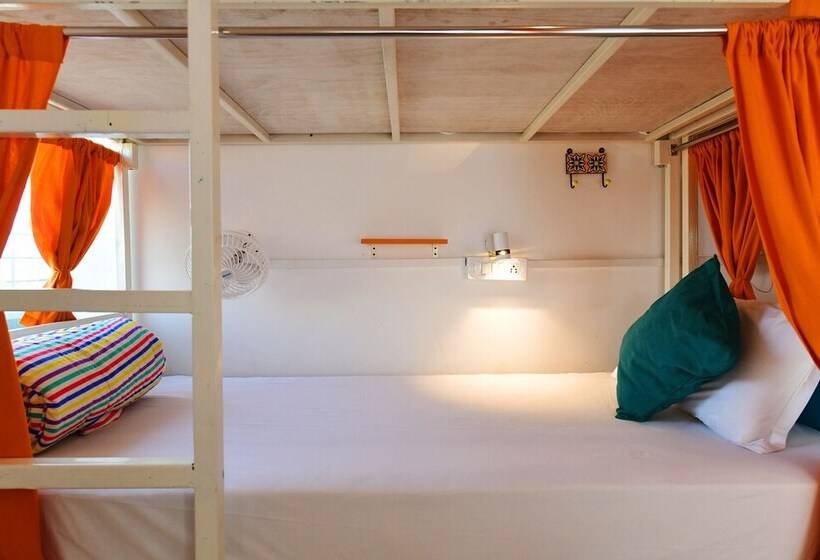 هاستل Gostops Mumbai