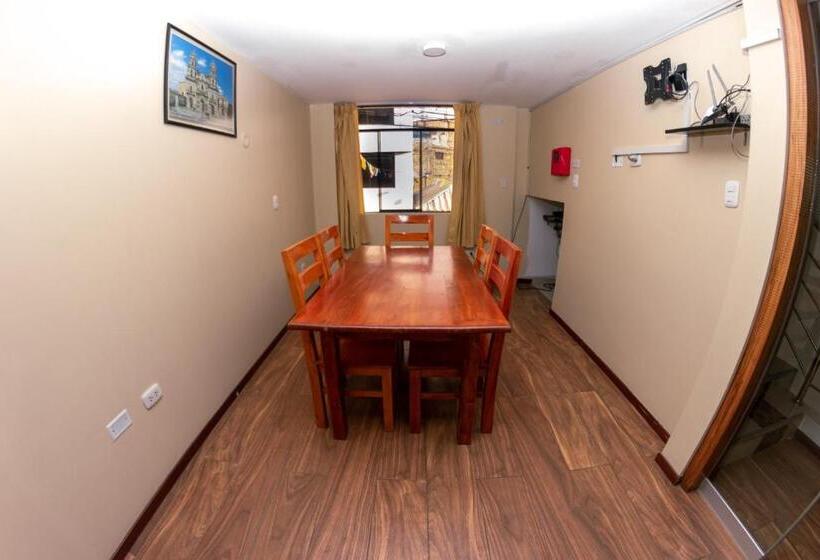 هاستل La Shacsha