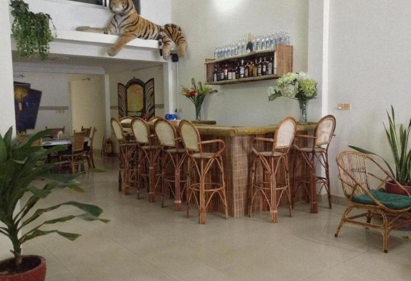 Dutch Hosted B&b, Abc