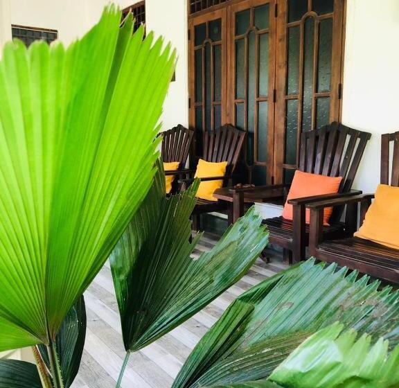 Отель Bangalawa Resort