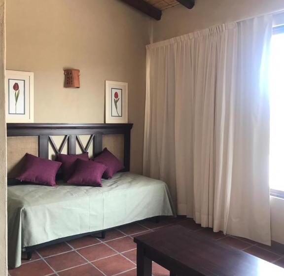 Отель Castillos De Cafayate