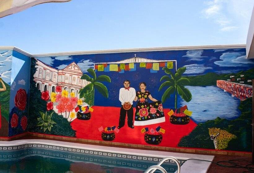 فندق De La Peña Inn