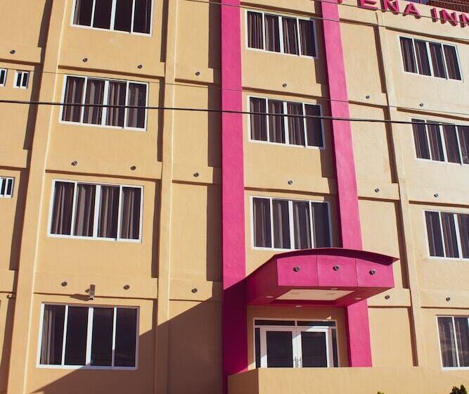 فندق De La Peña Inn