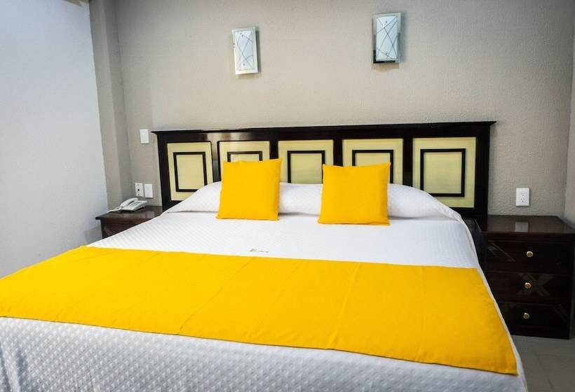 فندق De La Peña Inn