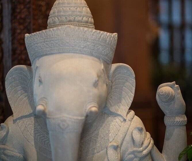 בית מלון כפרי Okay Palace