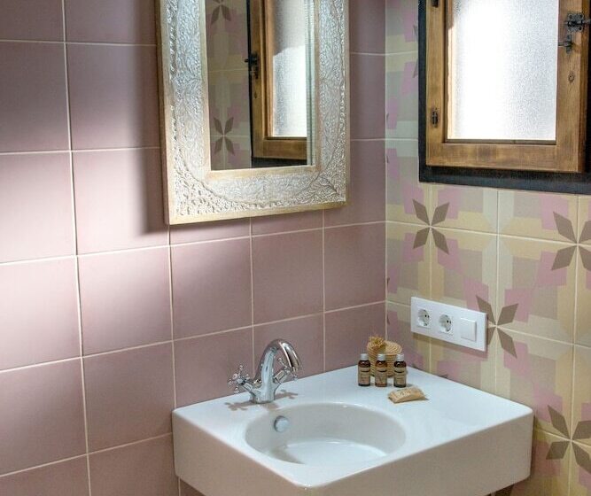 Boutique Hotel Rancho Los Lobos