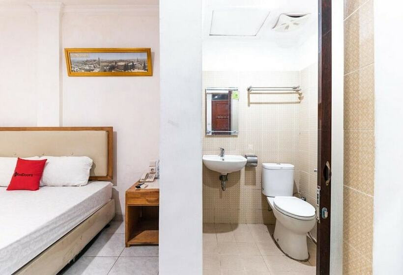 酒店 Reddoorz @ Jalan Mojopahit Medan
