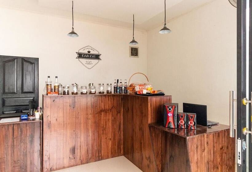 酒店 Reddoorz @ Jalan Mojopahit Medan