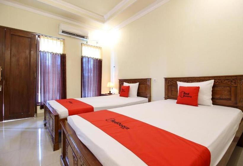 酒店 Reddoorz Syariah @ Kompleks Candi  Borobudur