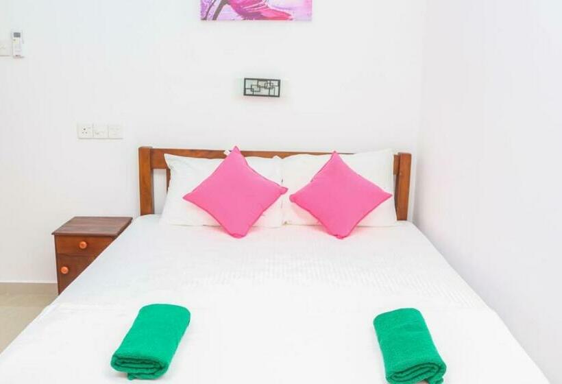 호텔 River Vally Inn